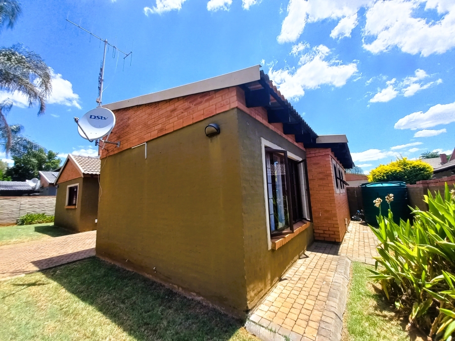 3 Bedroom Property for Sale in Waterval East North West